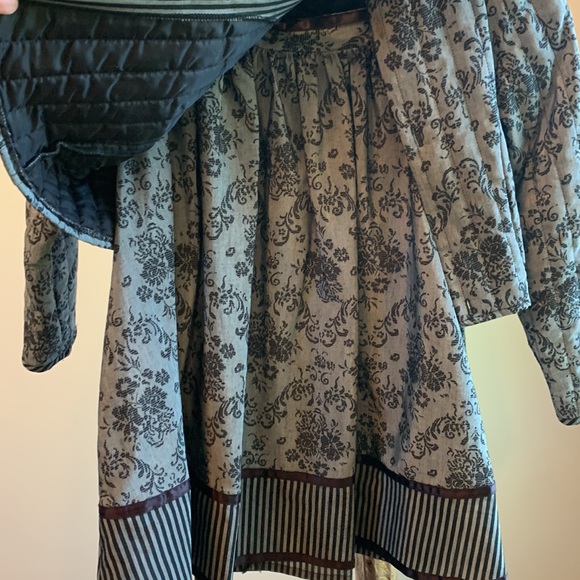 GUNNE SAKS QUILTED JACKET SKIRT SET - Picture 3 of 5